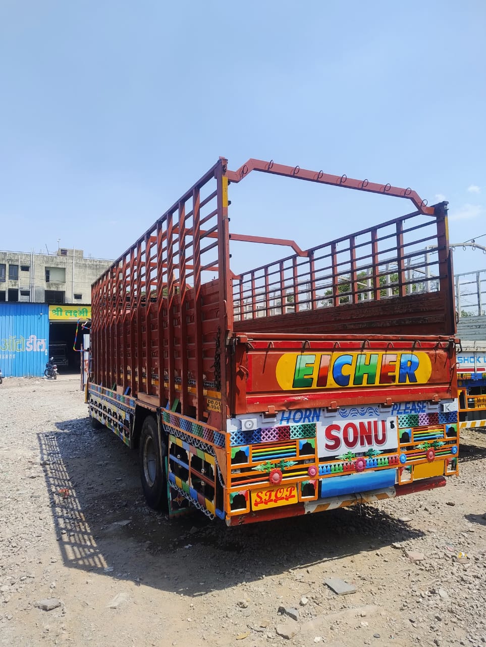Poonia Movers Textile Manufacturing transport proof Real Poonia Movers fleet proof for Textile Manufacturing